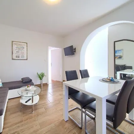 Braut Krk * Krk Town