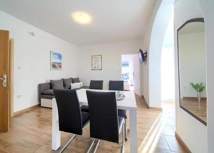 Braut Krk * Krk Town